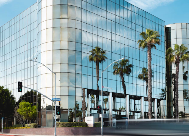 Coworking and office spaces in Noida